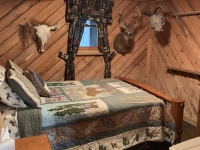 Bed 8